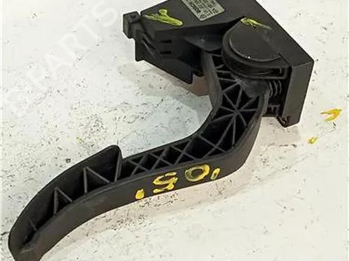 Pedal MERCEDES-BENZ SPRINTER 3-t Van (B903) 311 CDI (903.661, 903.662, 903.663) | BP23909879I4 