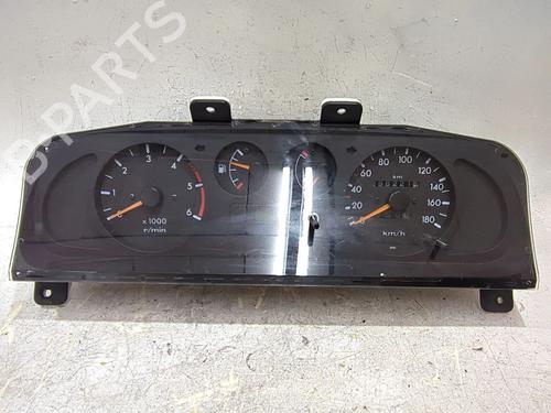 Used Instrument cluster NISSAN TERRANO II (R20) 2.7 TDi 4WD (125 hp) 28694554