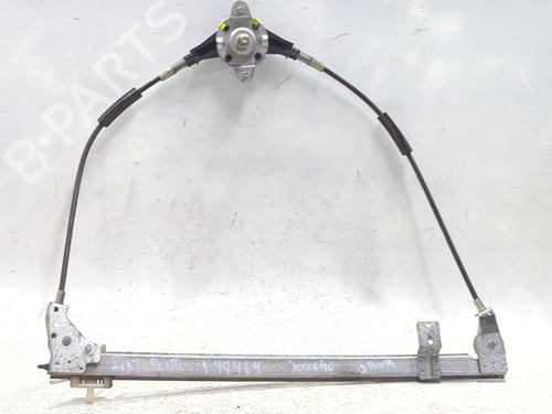 Used Front right window mechanism Front right window mechanism FIAT PUNTO (176_) 75 1.2 (73 hp) 40623297 40623297