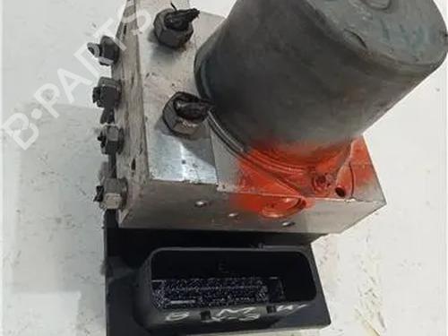 Used ABS pump BMW X3 (E83) 2.0 d (150 hp) 23932088