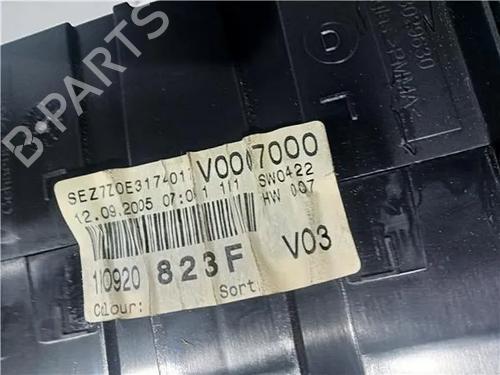 Instrument cluster SEAT LEON (1P1) 2.0 TDI 16V | BP23917212C47 