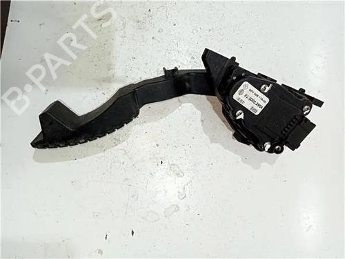Used Pedal RENAULT LAGUNA II Grandtour (KG0/1_) 1.9 dCi (KG0G) (120 hp) 23909787