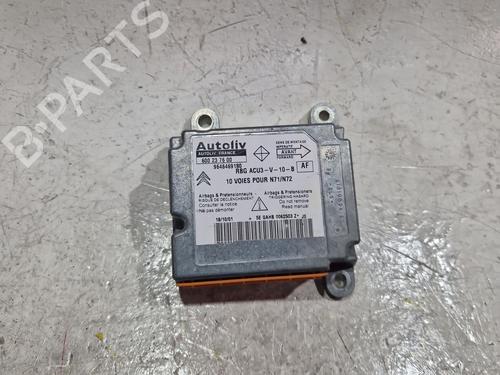 Used ECU airbags ECU airbags CITROËN XSARA (N1) 1.4 i (75 hp) 33934205 33934205
