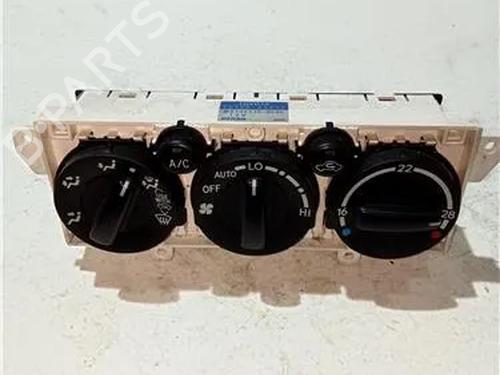 Used Climate control TOYOTA AVENSIS (_T22_) 2.0 TD (CT220_, CT220R) (90 hp) 23929194