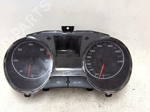 Used Instrument cluster SEAT IBIZA IV ST (6J8, 6P8) 1.6 TDI (90 hp) 26002151