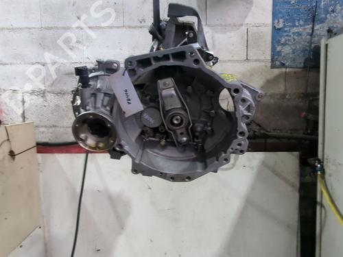 Used Gearbox Gearbox AUDI A3 (8L1) 1.9 TDI (100 hp) 35979411 35979411