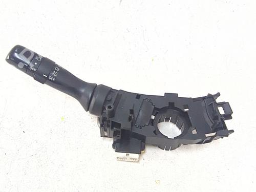 Used Headlight switch TOYOTA COROLLA (_E11_) 2.0 D-4D (CDE110_, CDE110R) (90 hp) 26215510