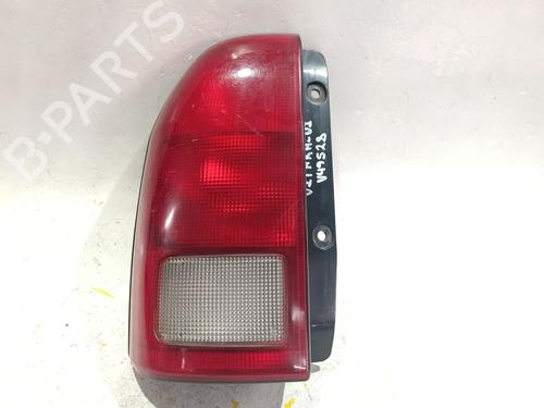 Venstre baglygte Venstre baglygte SUZUKI GRAND VITARA I (FT, HT) 2.0 HDI 110 16V 4x4 (SQ420D, TD83V, JA420WD) (109 hp) 39648272 39648272