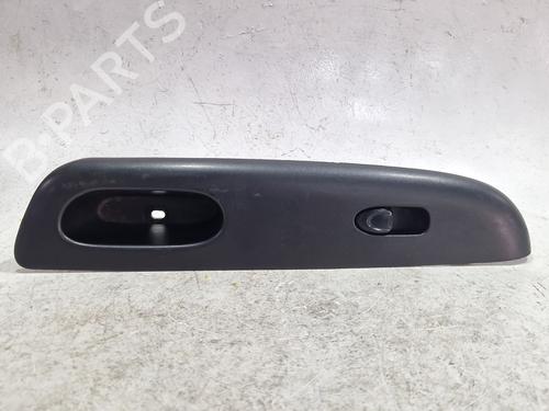 Used Right front window switch Right front window switch DAEWOO MATIZ (M100, M150) 1.0 (64 hp) 34186119 34186119