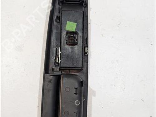 Used Left front window switch VW GOLF V (1K1) 1.9 TDI (105 hp) 23925187