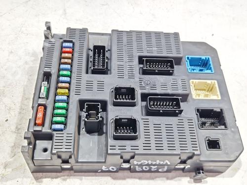 Used Fuse box PEUGEOT 207 (WA_, WC_) 1.6 HDi (90 hp) 30192876
