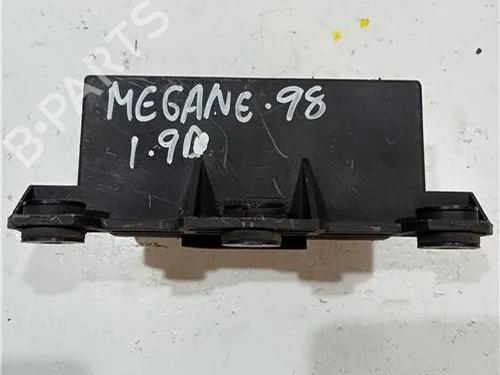 Elektronisk modul RENAULT MEGANE I Classic (LA0/1_) 1.9 dCi (LA05, LA1F) | BP23909038M83 