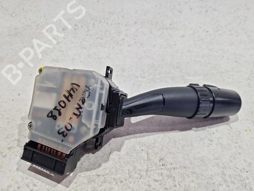 Steering column stalk HYUNDAI ACCENT II (LC) 1.6 | BP29401222I23 