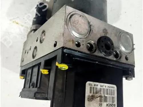Używane Pompa ABS FORD MONDEO III Saloon (B4Y) 2.0 16V DI / TDDi / TDCi (90 hp) 23932236