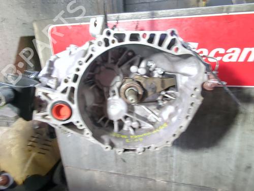 Versnellingsbak TOYOTA AURIS (_E15_) 2.0 D-4D (ADE150_, ADE150R) (126 hp) 30850311