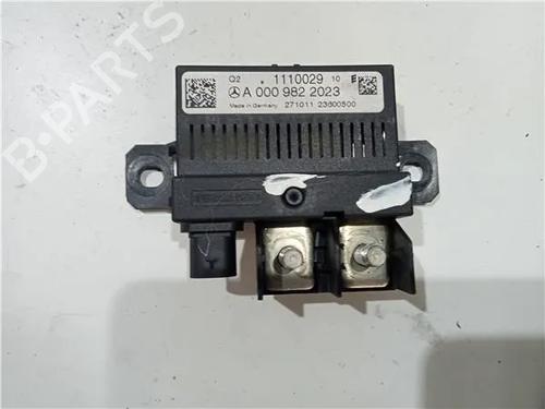 Used Fuse box MERCEDES-BENZ C-CLASS Coupe (C204) C 220 CDI (204.302) (170 hp) 23931191