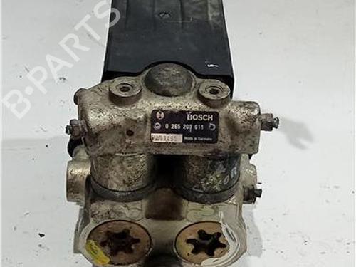 Used ABS pump OPEL SENATOR B (V88) 3.0 (P19) (177 hp) 25616802