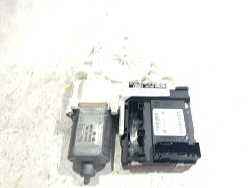 right-rear-window-motor-audi-a3-8p1-2003-2004-2005-2006-2007-2008-2009-2010-2011-2012-2013-38873295 main image