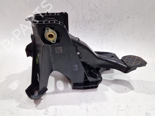 Used Break pedal SEAT LEON ST (5F8) 1.6 TDI (90 hp) 30192736