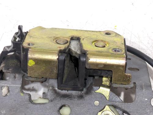 Rear left lock CHRYSLER VOYAGER IV (RG, RS) 2.5 CRD | BP27191049C100 