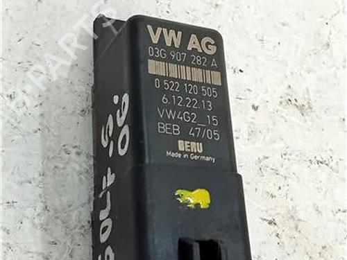 Used Electronic module VW GOLF V (1K1) 1.9 TDI (105 hp) 23911053