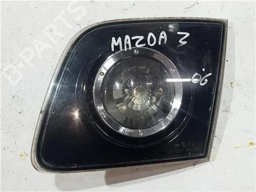 Høyre baklys MAZDA 3 Saloon (BK) 2.0 MZR-CD (BK12) (143 hp) 23918051