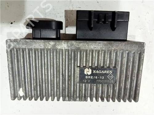 Używane Moduł elektroniczny RENAULT MEGANE II Saloon (LM0/1_) 1.5 dCi (LM1E) (106 hp) 23909399