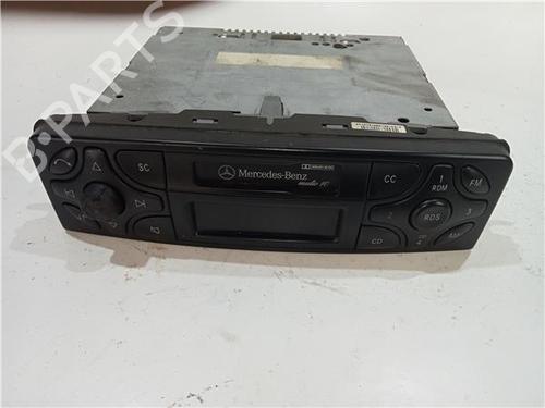 Radio MERCEDES-BENZ C-CLASS (W203) C 180 (203.035) (129 hp) 23931874