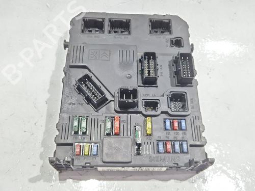 Used Fuse box CITROËN XSARA PICASSO (N68) 1.6 HDi (109 hp) 30965698