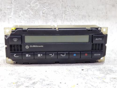 Used Climate control VW GOLF IV (1J1) 1.9 TDI (90 hp) 29936146