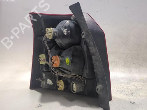 Right taillight LAND ROVER FREELANDER 2 (L359) 2.2 TD4 4x4 | BP29938104C35