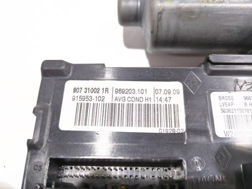 Moteur de lève-vitre avant gauche RENAULT MEGANE II Coupé-Cabriolet (EM0/1_) 1.9 dCi (131 hp) 29998711