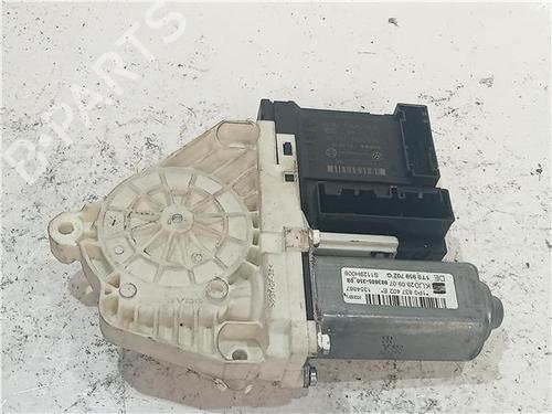 Used Right front window motor SEAT LEON (1P1) 2.0 TDI 16V (140 hp) 23912812