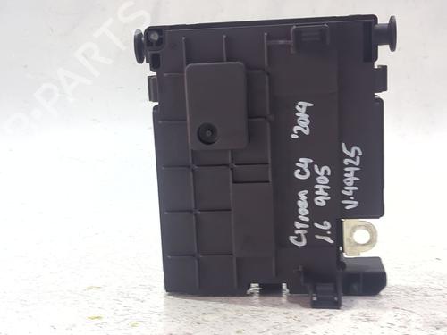 Fuse box CITROËN C4 II (NC_) 1.6 HDi 115 | BP39648205E1 - Image 3