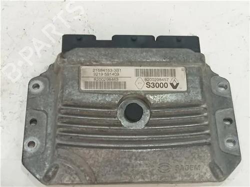 Elektronische module RENAULT MEGANE II Saloon (LM0/1_) 1.6 (113 hp) 23911475