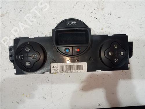 Commande Chauffage RENAULT MEGANE II Saloon (LM0/1_) 1.9 dCi (131 hp) 23918178
