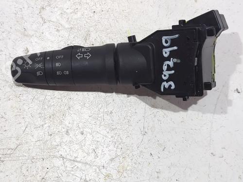 Used Switch NISSAN PRIMERA Hatchback (P12) 2.0 (140 hp) 23927555