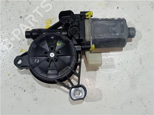 Used Right front window motor SEAT LEON (5F1) 2.0 TDI (184 hp) 23923474