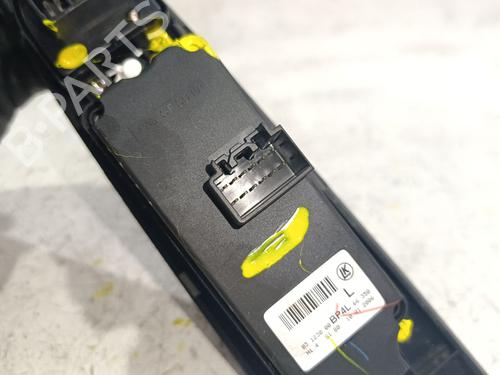 Left front window switch MAZDA 3 (BL) 1.6 MZR CD (BL14) | BP40009258I27 - Image 6