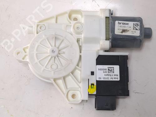 Used Left front window motor FIAT 500X (334_) 1.6 D Multijet (334AXA1B, 334AXA11) (120 hp) 25017772