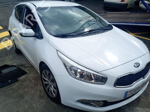 Ricambi KIA CEE'D (JD)  1.4 CRDi 90  4774294