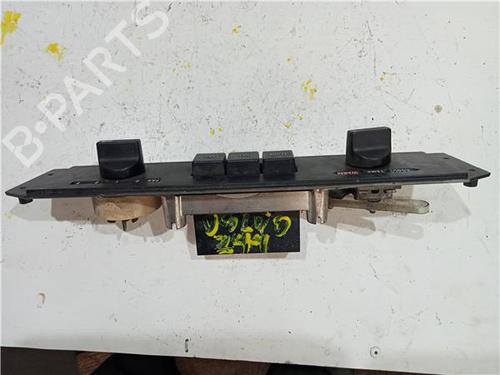 Used Climate control VOLVO 240 (P242, P244) 2.4 Diesel (82 hp) 25617009