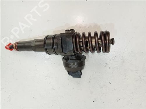 Used Injector SEAT IBIZA IV (6J5, 6P1) 1.9 TDI (105 hp) 23911022