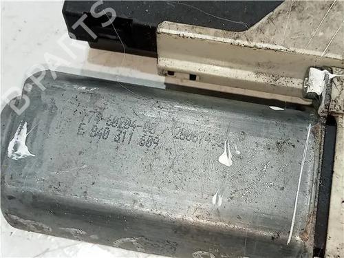 Left front window motor SEAT LEON (1P1) 2.0 TDI 16V | BP23913152E21