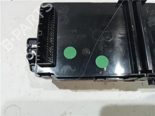Climate control RENAULT MEGANE III Hatchback (BZ0/1_, B3_) 1.5 dCi | BP23931130I5 