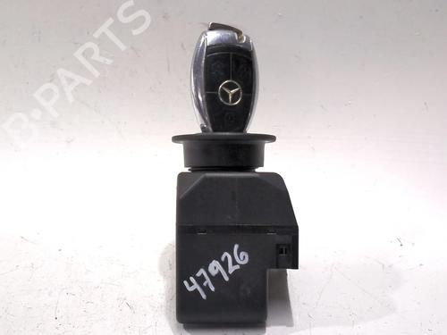 Used Ignition barrel MERCEDES-BENZ CLK (C208) CLK 200 (208.335) (136 hp) 26932449