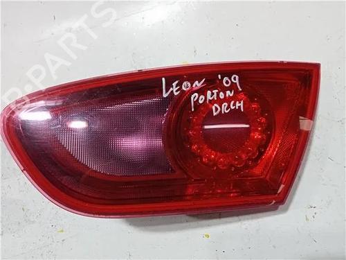 Used Right taillight SEAT LEON (1P1) 2.0 TDI 16V (140 hp) 23916937