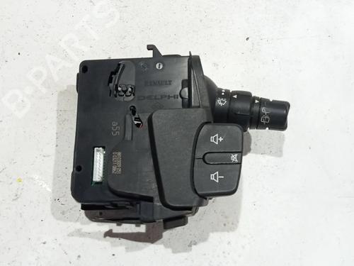 Used Steering column stalk RENAULT CLIO III (BR0/1, CR0/1) 1.5 dCi (75 hp) 29219796