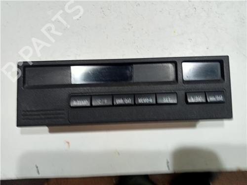 Used Radio BMW 3 Coupe (E36) 325 i (192 hp) 23932831