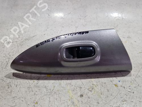 right-front-window-switch-nissan-juke-f15-2010-2011-2012-2013-2014-2015-2016-2017-2018-2019-36552803 main image